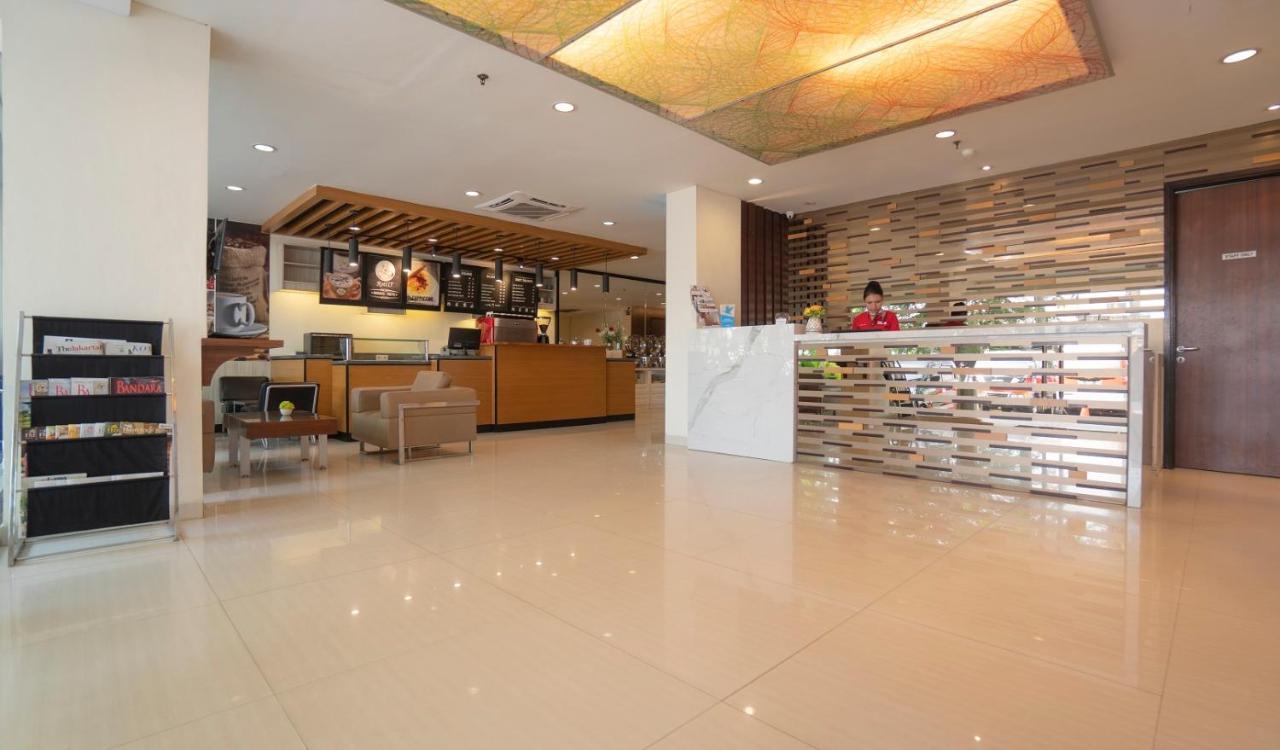 D'Primahotel Airport Jakarta 1 Tangerang Eksteriør billede